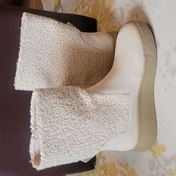 Women's NWT Rocket Dog Alora boots - Picture 7 of 9